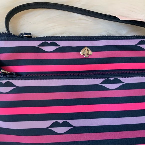 kate spade Bags Kate Spade Jae Flat Crossbody Bag Lip Print Nwt